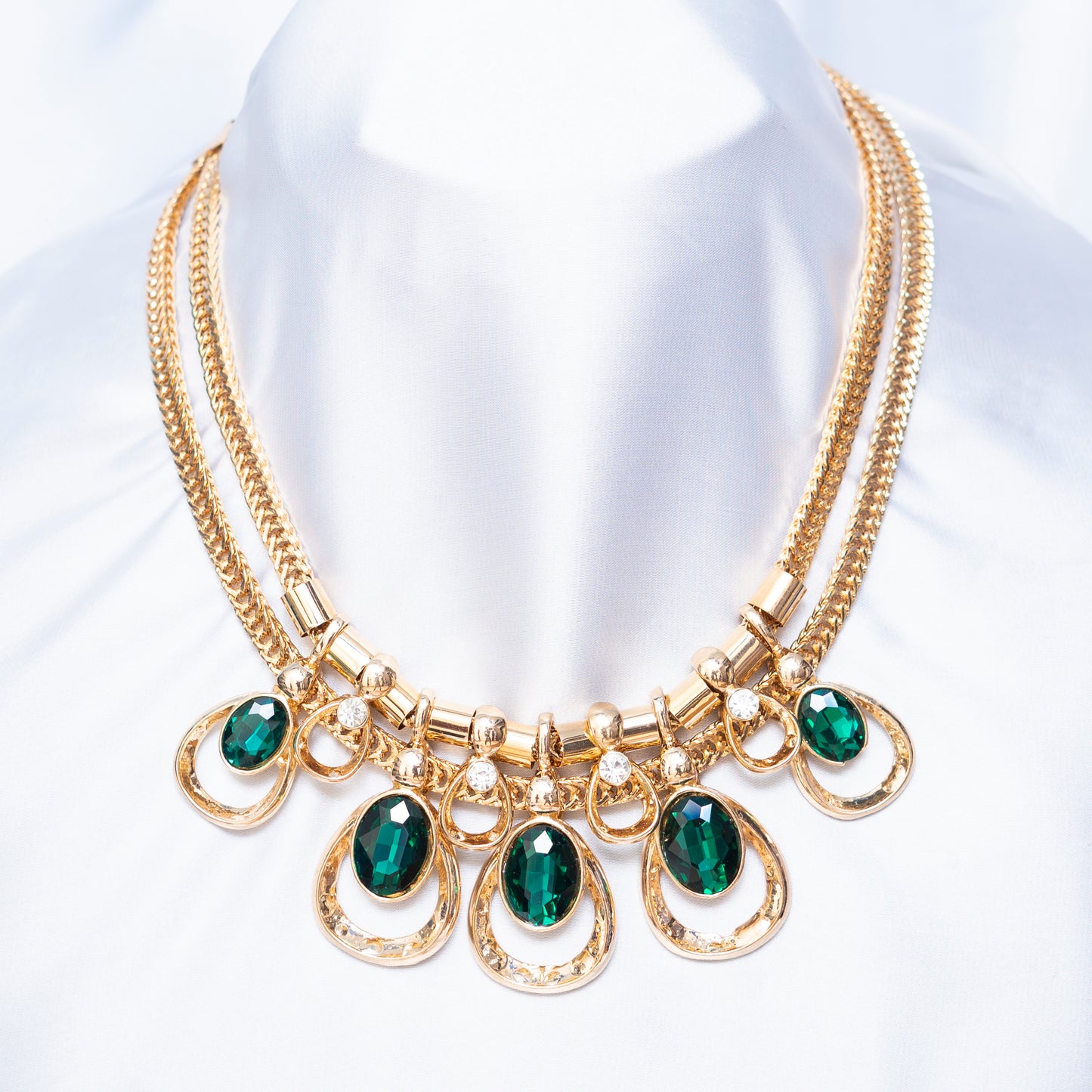 Green Crystals Necklace Set (Earrings Included)