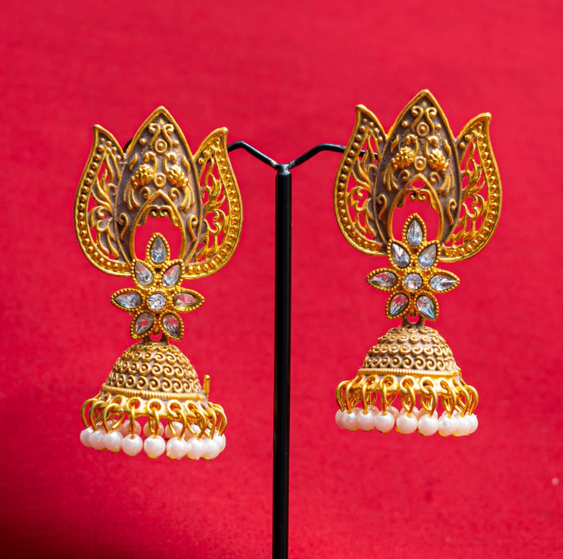 Golden Jhumkas - Look Richie