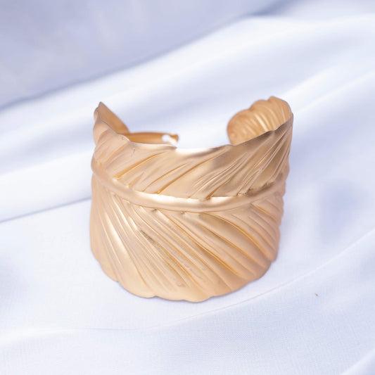 Golden Leaf Bracelet